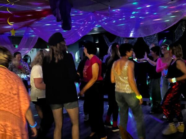 Best Sports Bars in East Sheen - The Home Guard Club