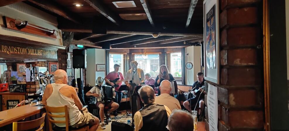 Best Sports Bars in Broadstairs - Bradstow Mill