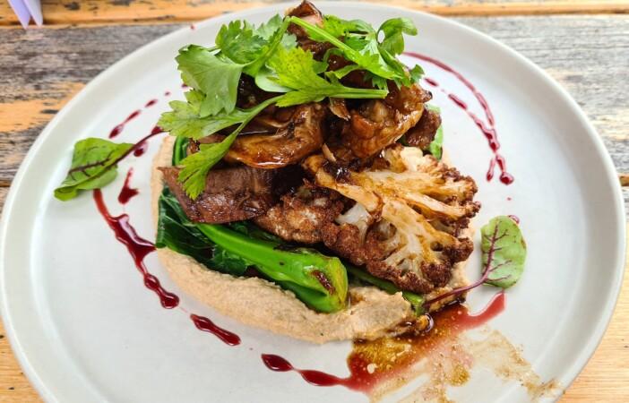 Best Sports Bars in Launching Place - Home Hotel Launching Place