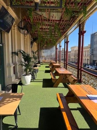 Best Sports Bars in Ballarat Central - The Deck Ballarat