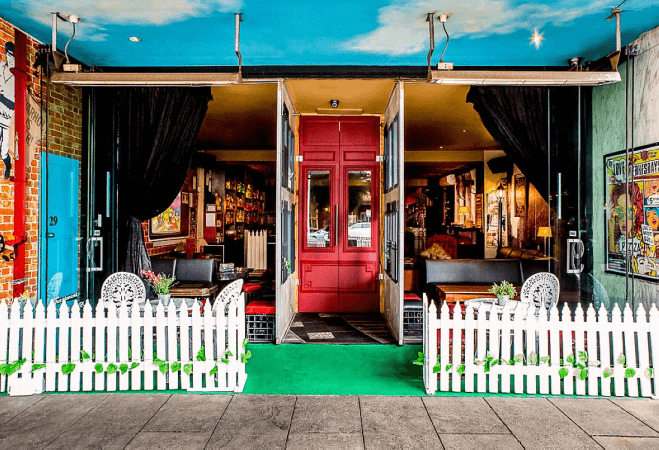 Best Sports Bars in St Kilda - 29th apartment