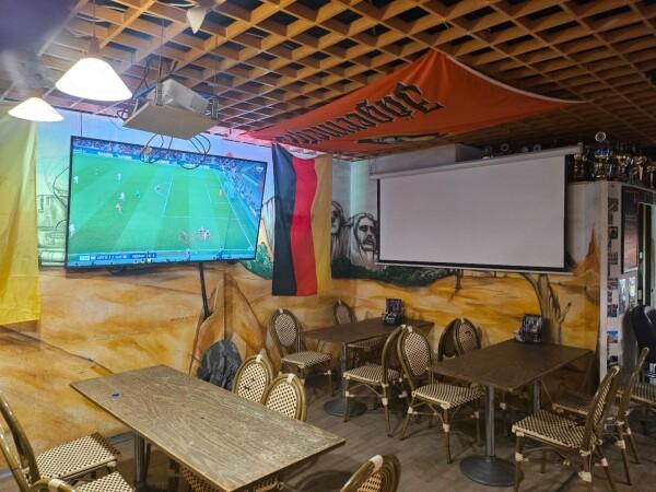 Best Sports Bars in Landshut - Route 66