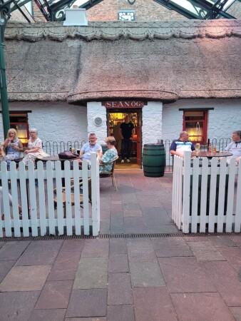 Best Sports Bars in Omagh - Bar Rue