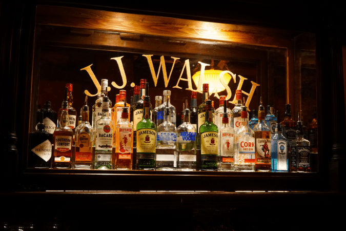 Best Sports Bars in Cork - Conway's Yard