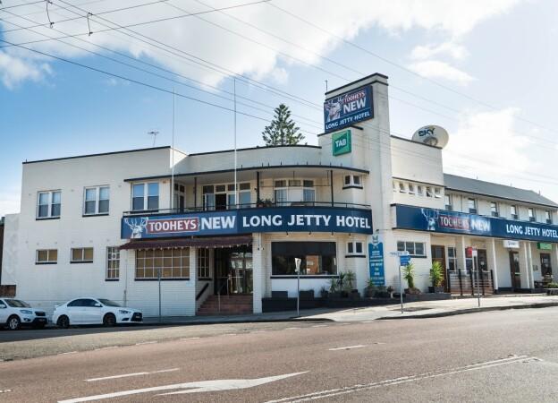 Best Sports Bars in Long Jetty - Long Jetty Hotel