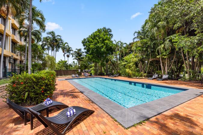 Best Sports Bars in Darwin City - Frontier Darwin Hotel