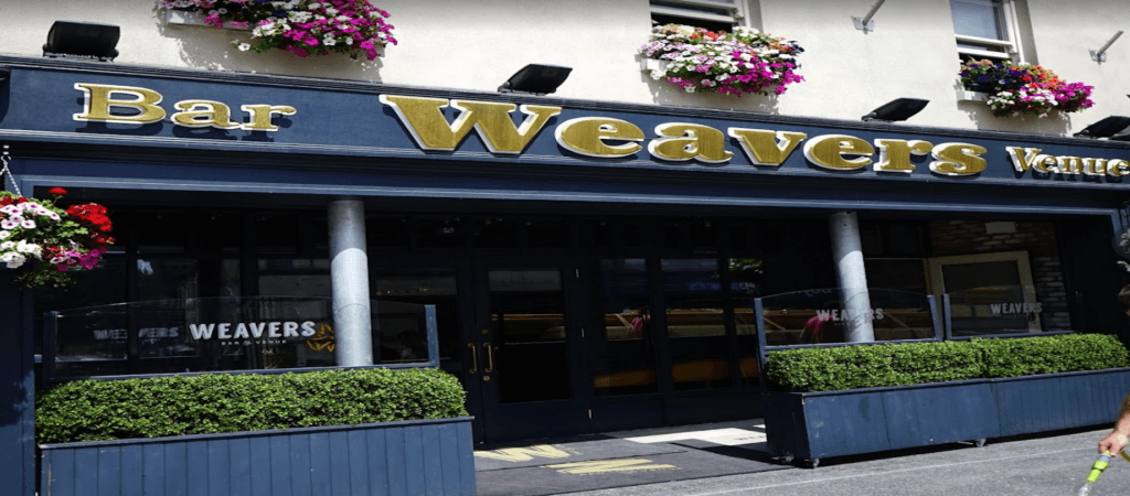 Best Sports Bars in Drogheda - Weavers Bar