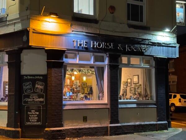 Best Sports Bars in West Bromwich - Horse & Jockey