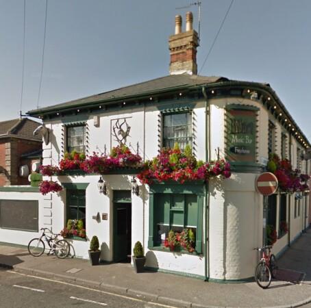 Best Sports Bars in Lowestoft - The Blues