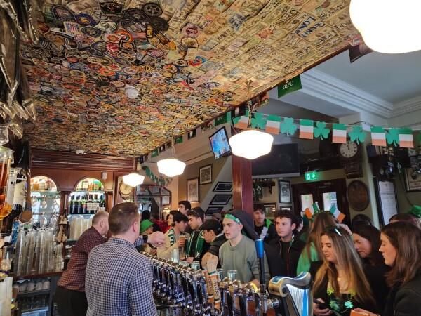Best Sports Bars in Dublin 2 - Ha'Penny Bridge Inn