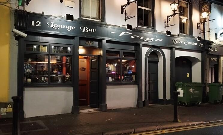 Best Sports Bars in Portlaoise - Peigs