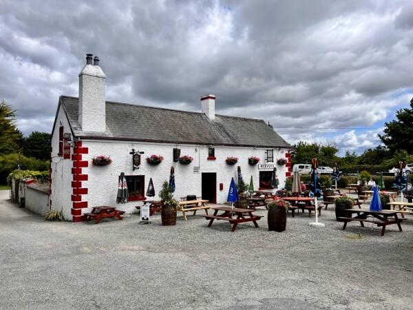 Best Sports Bars in Newcastle-Ie - Mcevoy's Public House