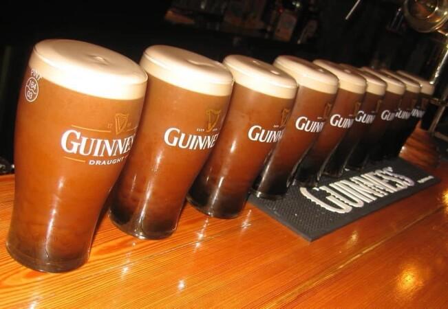 Best Sports Bars in Blanchardstown - Leonards Pub