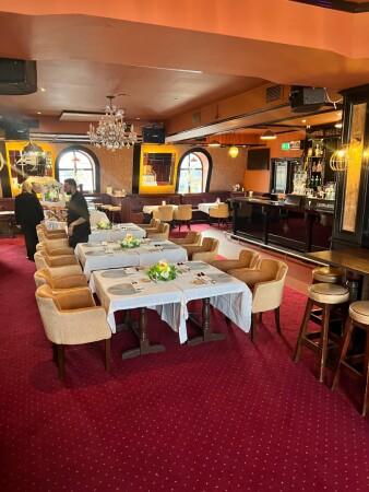 Best Sports Bars in Blanchardstown - Leonards Pub