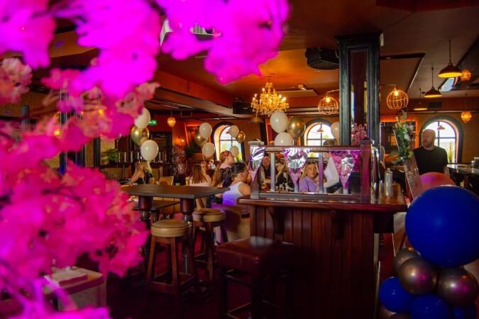 Best Sports Bars in Blanchardstown - Leonards Pub