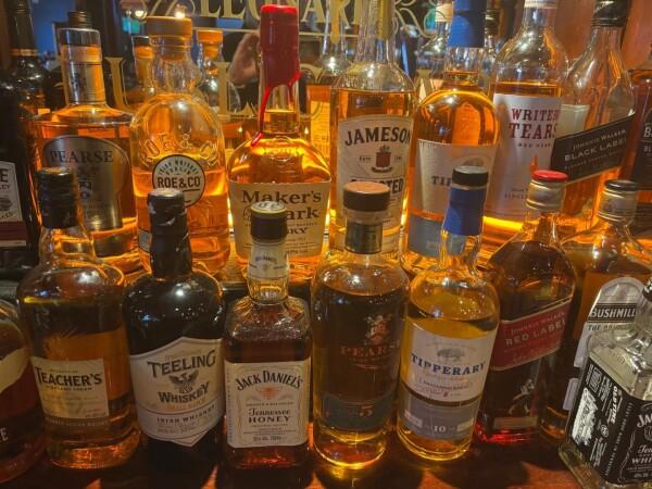 Best Sports Bars in Blanchardstown - Leonards Pub