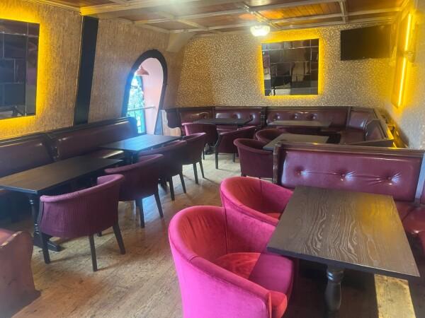 Best Sports Bars in Blanchardstown - Leonards Pub