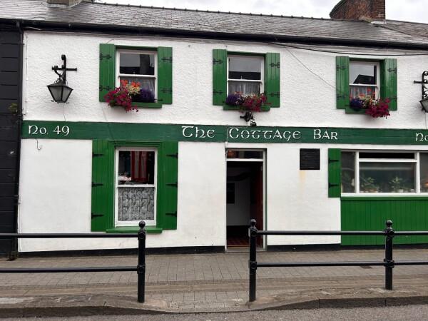 Best Sports Bars in Letterkenny - Cottage Bar