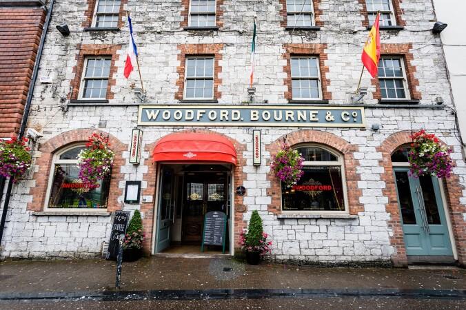 Best Sports Bars in Cork - The Woodford Bar