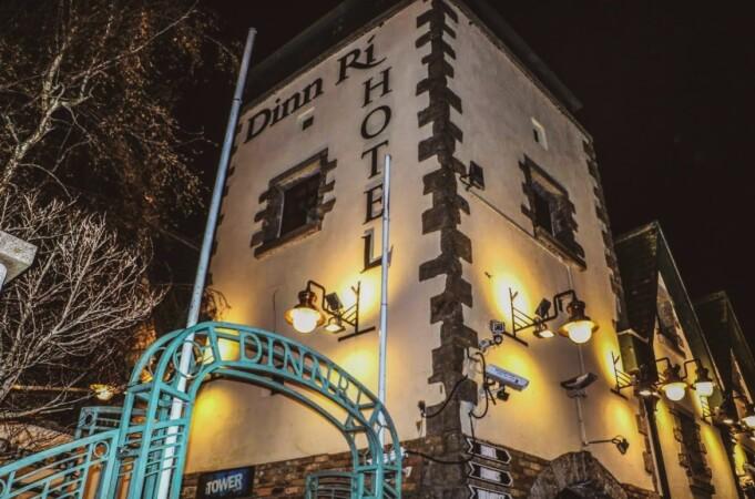 Best Sports Bars in Carlow Town - Ostan Dinn Ri
