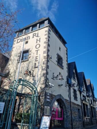 Best Sports Bars in Carlow Town - Ostan Dinn Ri