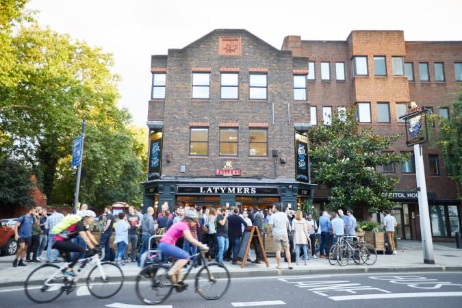 Best Sports Bars in London - Latymers Hammersmith