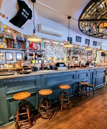 Best Sports Bars in London - Latymers Hammersmith