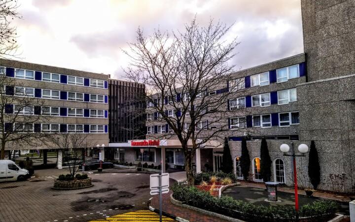 Beste Sportsbars in Hamburg - Leonardo Hotel Hamburg City Nord