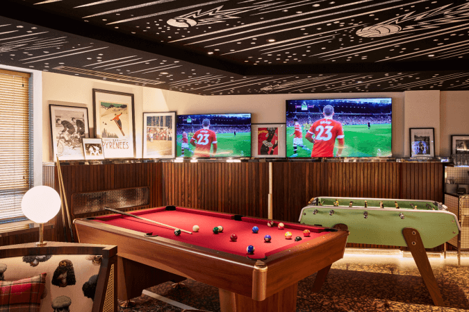 Les Meilleurs Bars à Puteaux - SPORTS BAR - Mama Shelter Paris La Défense