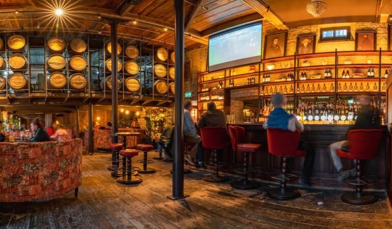 Best Sports Bars in Co Offaly - Old Warehouse