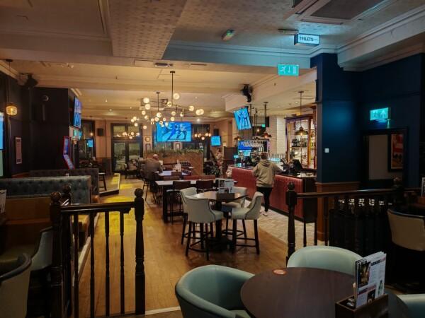 Best Sports Bars in Eastbourne - Duke of Devonshire