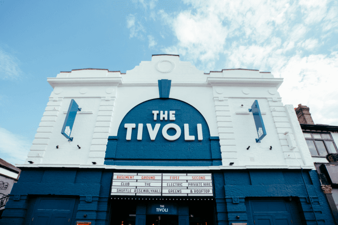 Best Sports Bars in Cambridge - The Tivoli
