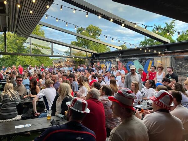 Best Sports Bars in Cambridge - The Tivoli