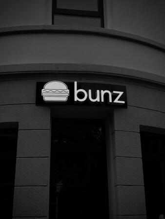 Beste Sportsbars in Dortmund - Mariposa