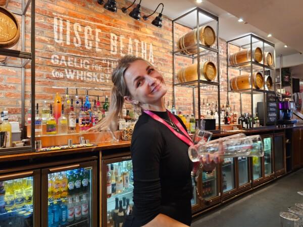 Best Sports Bars in Northampton - O'Neills