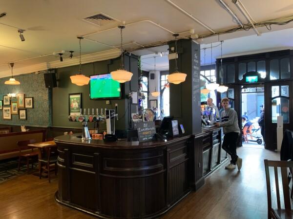 Best Sports Bars in London - Rocket