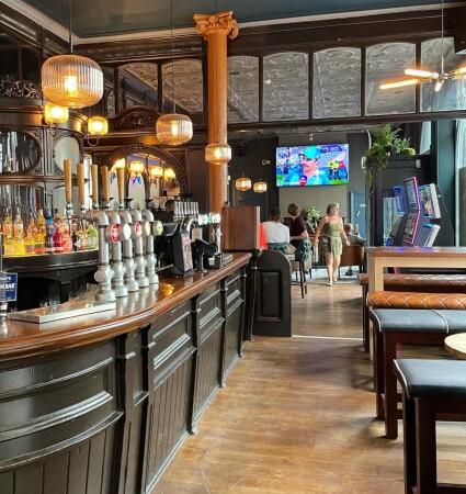 Best Sports Bars in London - Rocket