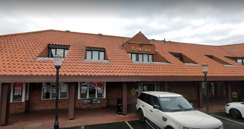 Best Sports Bars in Washington - Highwayman