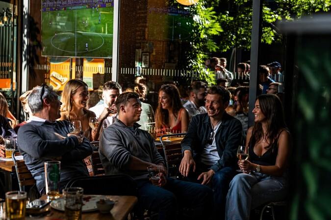 Best Sports Bars in London - Big Belly Bar & Comedy Club
