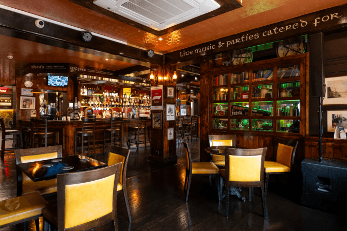 Beste Sportsbars in Watford - Dunning's Bar