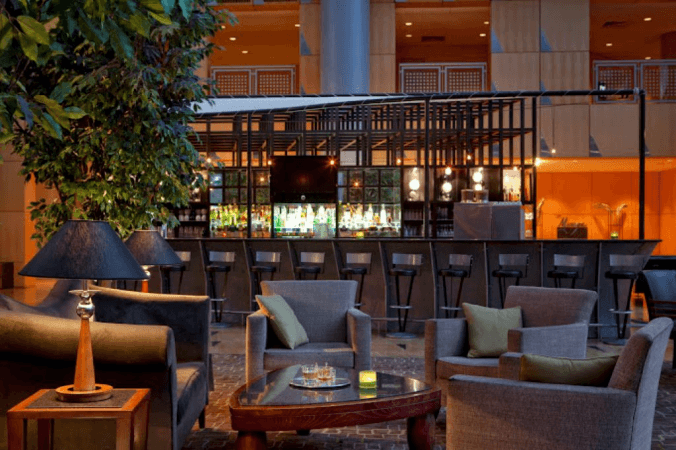 Best Sports Bars in Roissy-en-France - Cosmos Bar