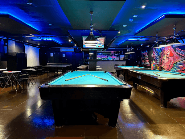 Best Sports Bars in London - Pool Lounge