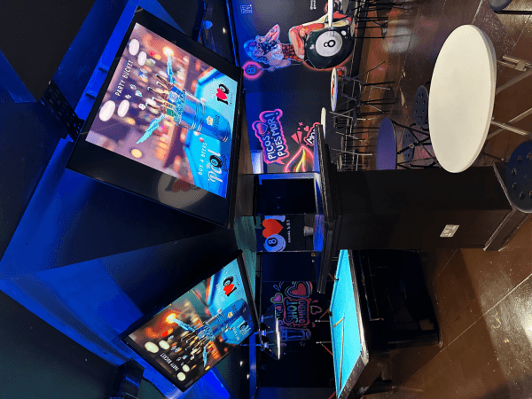 Best Sports Bars in London - Pool Lounge