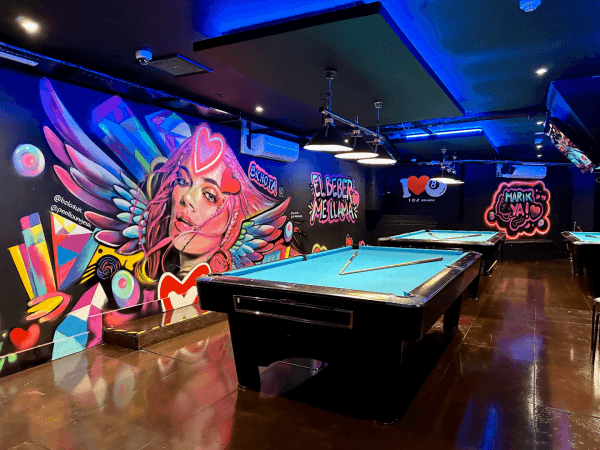 Best Sports Bars in London - Pool Lounge