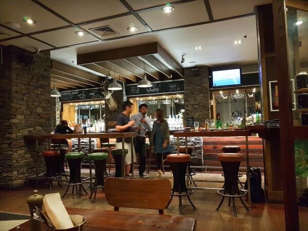 Best Sports Bars in Auckland - The Fox, A London Pub