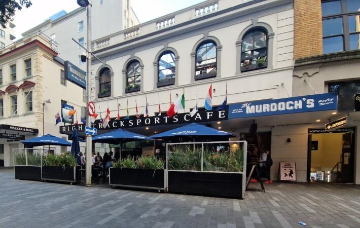 Best Sports Bars in Auckland - The Right Track Sports Cafe