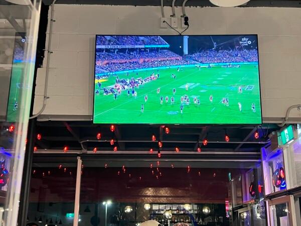Best Sports Bars in Auckland - The Brass Boxer Sports Bar
