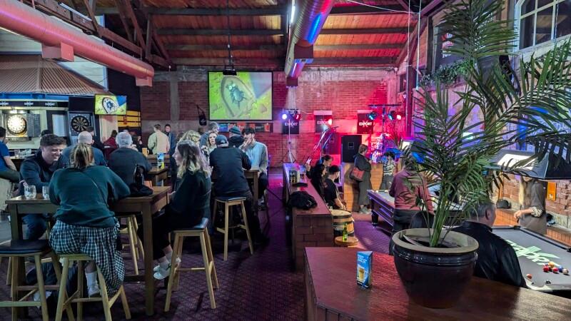 Best Sports Bars in Wellington - Barrel Brothers at Newtown
