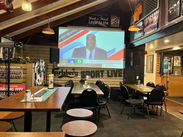 Best Sports Bars in Rotorua - The RnM Sports Bar & Grill