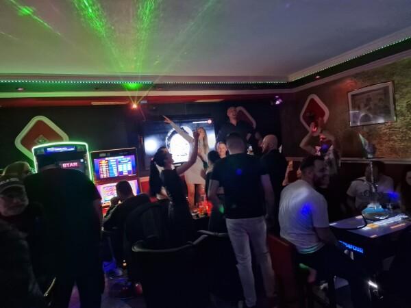 Les Meilleurs Bars à Rheinbrohl - Bistro & Lounge Zum Hölz